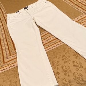 NWOT NYDJ Women's White Straight Leg Jeans, Cotton Blend, “Sheri Slim, 6